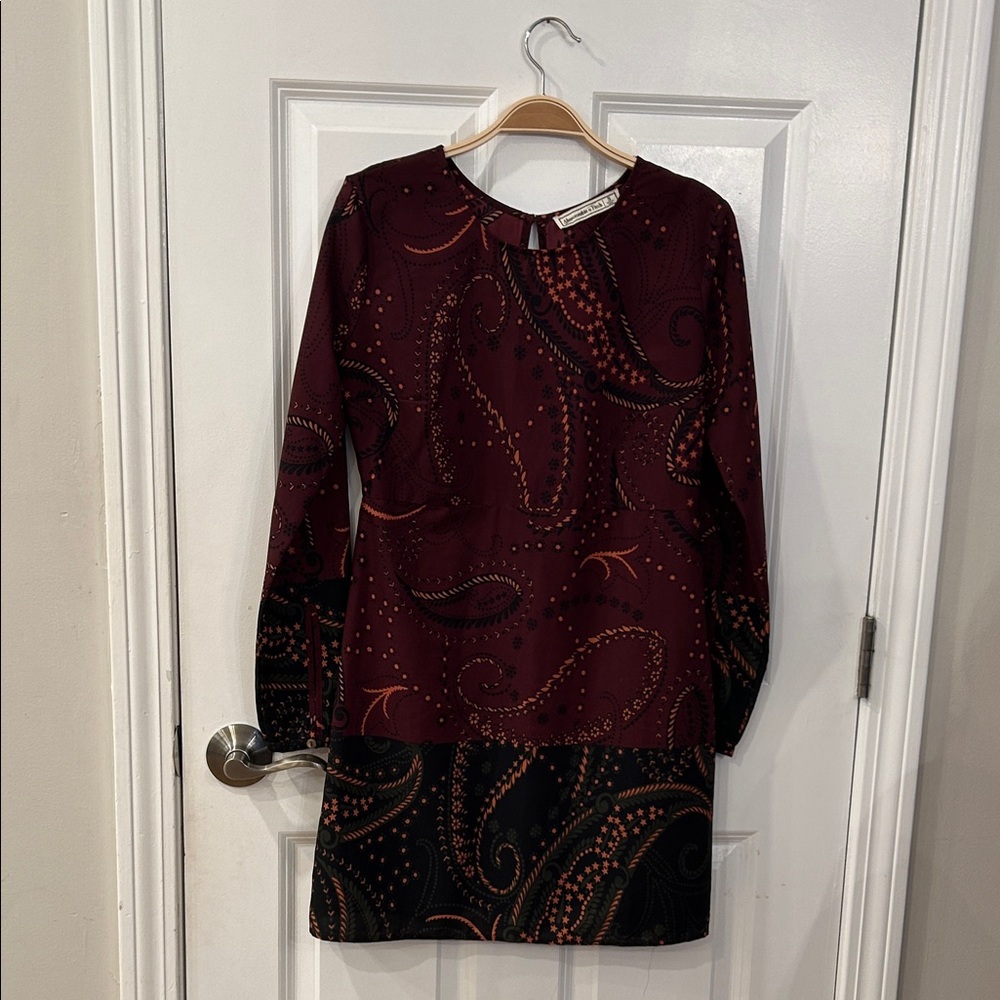Abercrombie & Fitch Burgundy Paisley Long Sleeve Dress